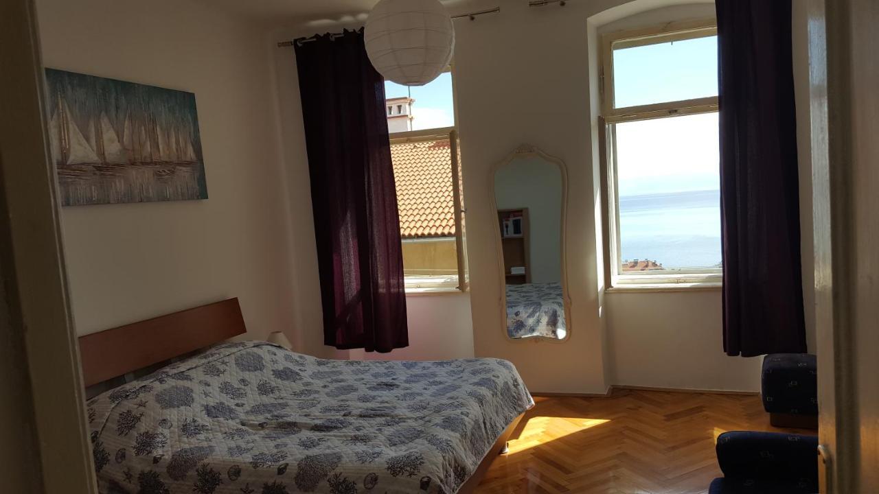 Apartment Sandi Fiume Esterno foto