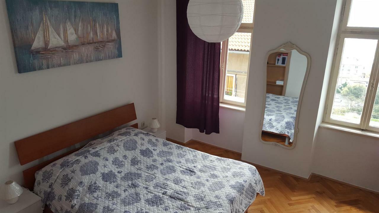 Apartment Sandi Fiume Esterno foto